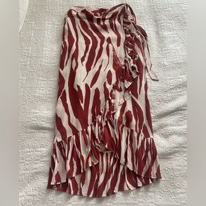 anine bing animal print midi length tie skirt